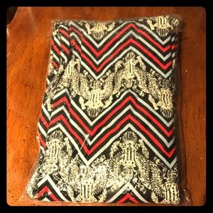 NWT, still in wrapping, Lularoe TC leggings